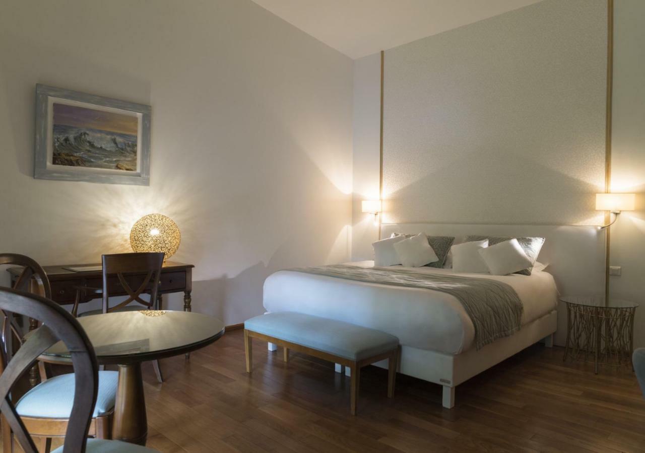 Les Frères Ibarboure Hotel